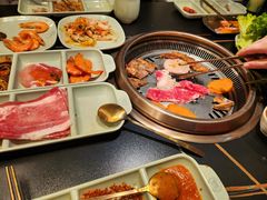 -梨花自助烤肉(西三旗万象汇黑金店)