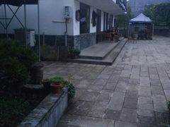 -寒岩夕照农家乐