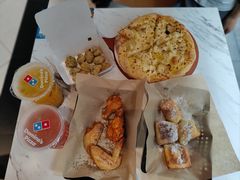 -达美乐比萨(红山店)