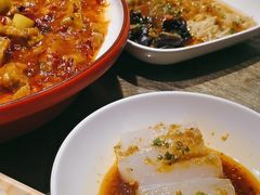 -巴特餐饮6加1音乐餐吧·新疆菜