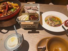 -耶里夏丽·新疆菜·28年喀什老馆(田林东路店)
