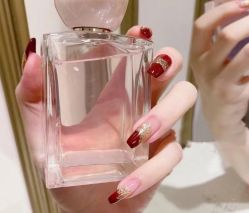 -悦指间美甲美睫