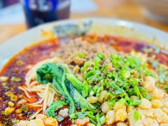 -丁丁猫重庆小面(徐州路店)