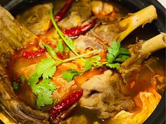 -沪小胖小龙虾(淮海中路旗舰店)