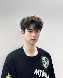 -尤司男士国潮理发馆