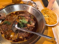 -大众跷脚牛肉馆·非遗传承单位(峨眉山店)