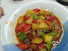 -三江源美食城
