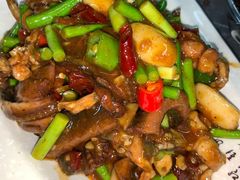 红烧鱼乔-小民大排档(光谷店)