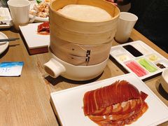 酥不腻烤鸭-小大董·烤鸭(凤凰汇店)