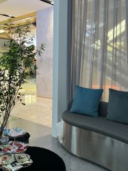 -艾美A·M Hair Salon