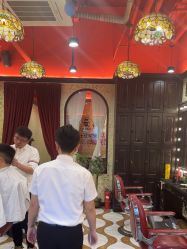 -东方先生国潮男士理发馆