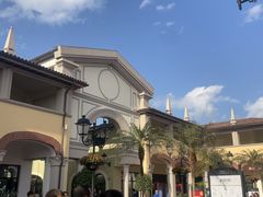 -佛罗伦萨小镇广佛名品奥特莱斯(疏港路店)