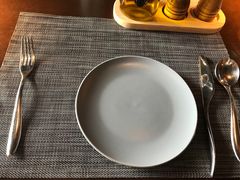 -卡普里披萨·牛扒·下午茶