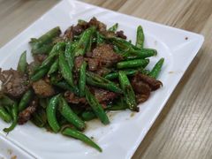 -洪姐川菜东北菜铁锅炖(天生丽街店)