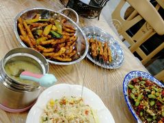 -江城燕子大排档(江汉路步行街店)