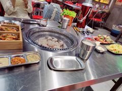 -马路牙子烧烤音乐酒馆(望京店)