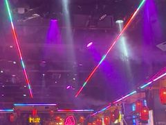 -喜鹊音乐酒馆(西街店)