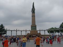 -人民防洪胜利纪念塔