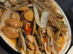 -鑫悦楼煎蟹·16年海鲜大排档