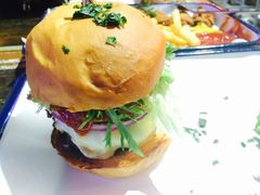 -MIKAKU(万达广场上海宝山店)