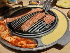 -猪掌柜韩国烤肉(六折店)