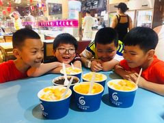 -帅小六刨冰·不一样的奶冰(总店)