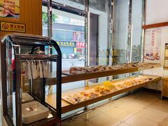 -顶东面包花园·生日蛋糕(太平店)
