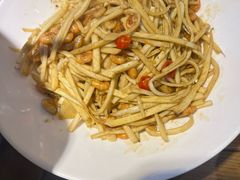 -黄泥岗·地道湖北菜(奥特莱斯店)