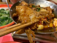 -思博半步颠小酒馆(梦时代店)