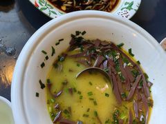 -江宴渔村·鱼鲜土菜(紫荆广场店)
