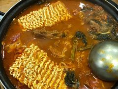 -喇喇排骨火锅·传统韩式脊骨汤(望京西园总店)