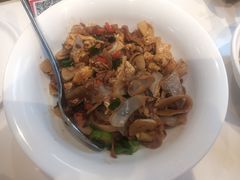 -渝是乎酸菜鱼·川渝小炒(新世界百货望京店)