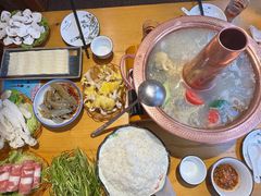 -民食香·腊排骨野生菌美食(木府店)