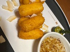 自制脆炸牛奶-喜鼎海胆水饺(朝阳区三里屯太古里北区店)