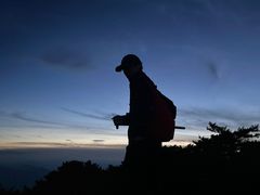 -黄山光明顶山庄