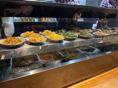 -亮亮面馆(经六路店)