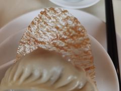 黑松露酱金网煎锅贴-利苑酒家(金宝店)