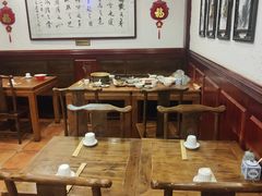 -宣海荣锅贴大王·陕味小吃集(钟楼店)