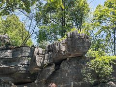 -梭布垭石林景区