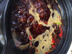 -钢管厂五区小郡肝串串香(蜀都万达店)