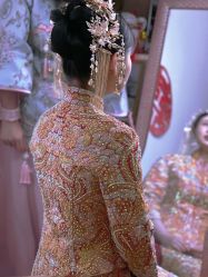 -艾米丽婚纱礼服