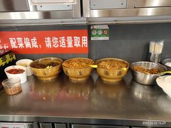 -易裕和·长沙米粉(友谊路店)