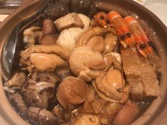 盆满钵满鲍鱼大虾盆菜-莆田餐厅PUTIEN(西安万象天地店)