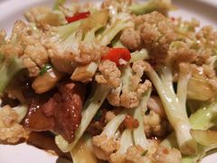 -鸽子侯·家宴·平价海鲜(市图书馆店)