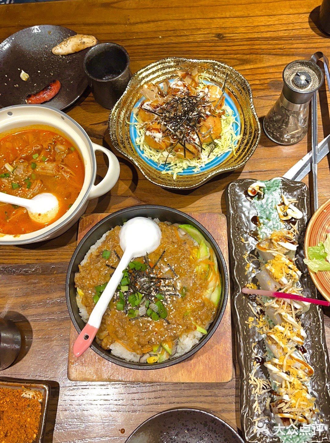 🍖氛围感拉满的日式烤肉店，约会的好去处