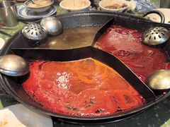 -瑞虹新天地月亮湾
