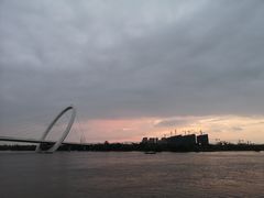 -南京眼步行桥