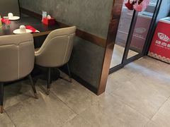 -辣尚瘾·烤鱼·新川菜(牡丹园直营店)