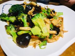 -95号酱骨·一块豆腐(展春园西路店)