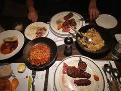 -食间牛排(重庆路万达店)